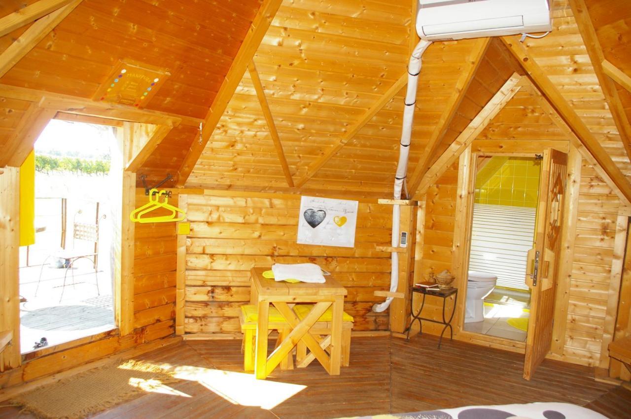 Village Privatise De Cabanes Insolites D'Ananda Ma Saint-Aubin-de-Lanquais Eksteriør bilde